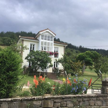 Villa Elena Potes Exterior photo